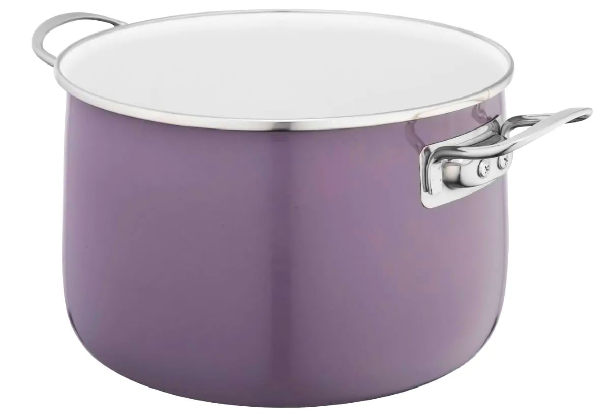 Higiena i zdrowie (Anti-Allergic) Wnętrze garnków pokryte jest idealnie gładką, białą emalią, która nie zawiera niklu i jest w 100% bezpieczna dla alergików. Szklana powłoka nie zmienia smaku potraw i zapobiega gromadzeniu się bakterii.