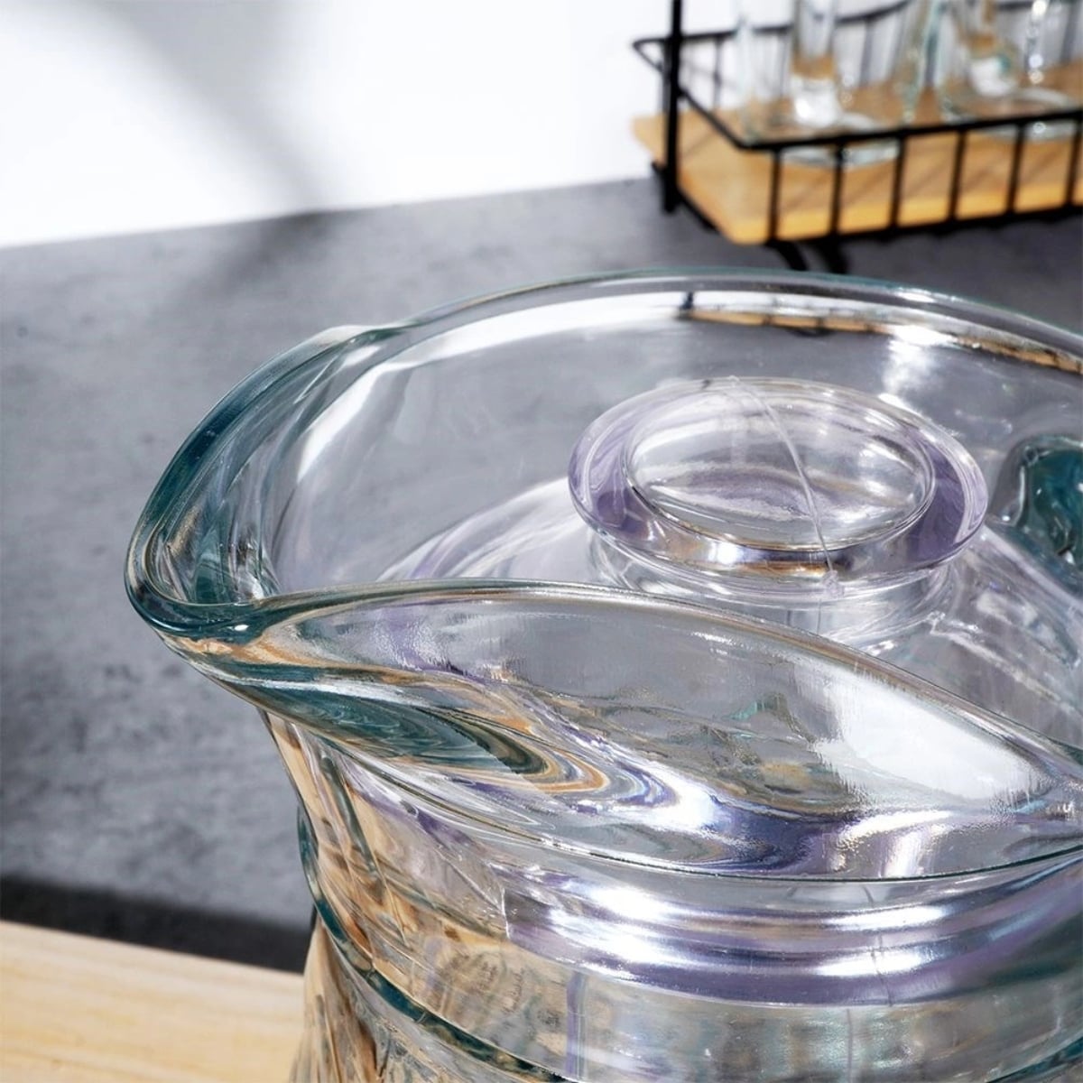 Dzbanek szklany 1400 ml z pokrywką do serwowania lemoniady herbaty mrożonej i kompotu Vilde