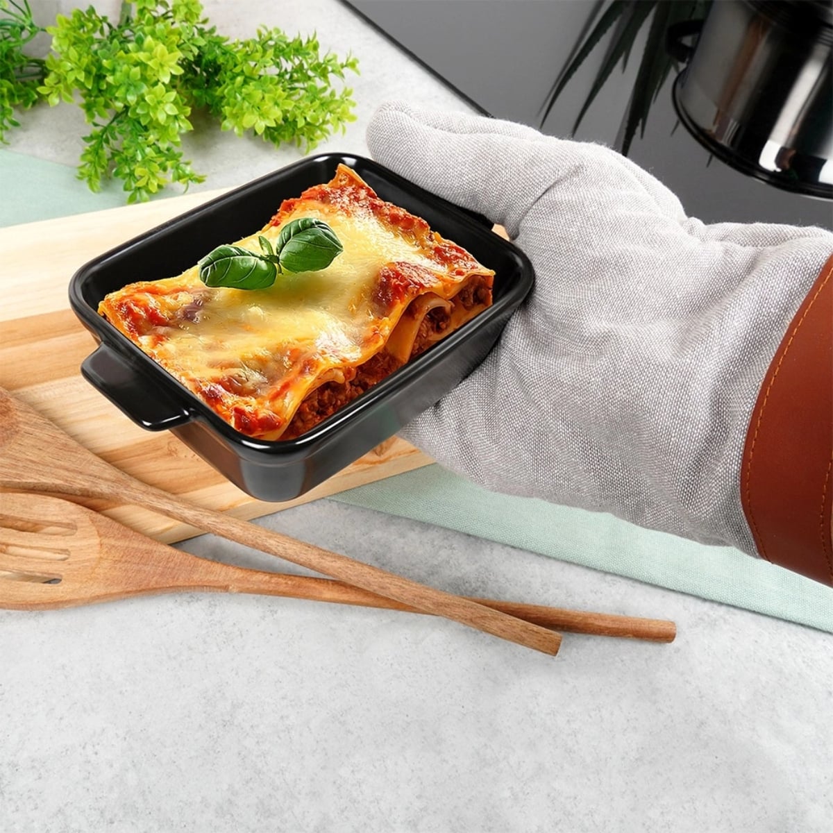 Naczynie do zapiekania ceramiczne 16x11x4.5cm 350 ml czarne Orion