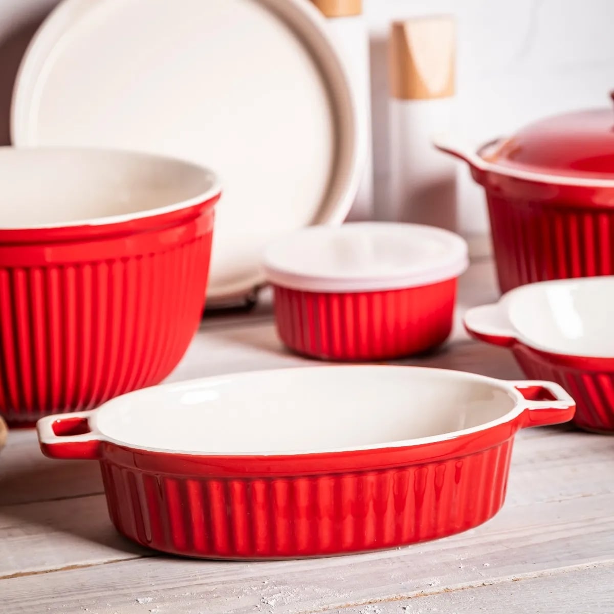 Naczynie do zapiekania ceramiczne 27 cm czerwone Altom Design Red Chilli