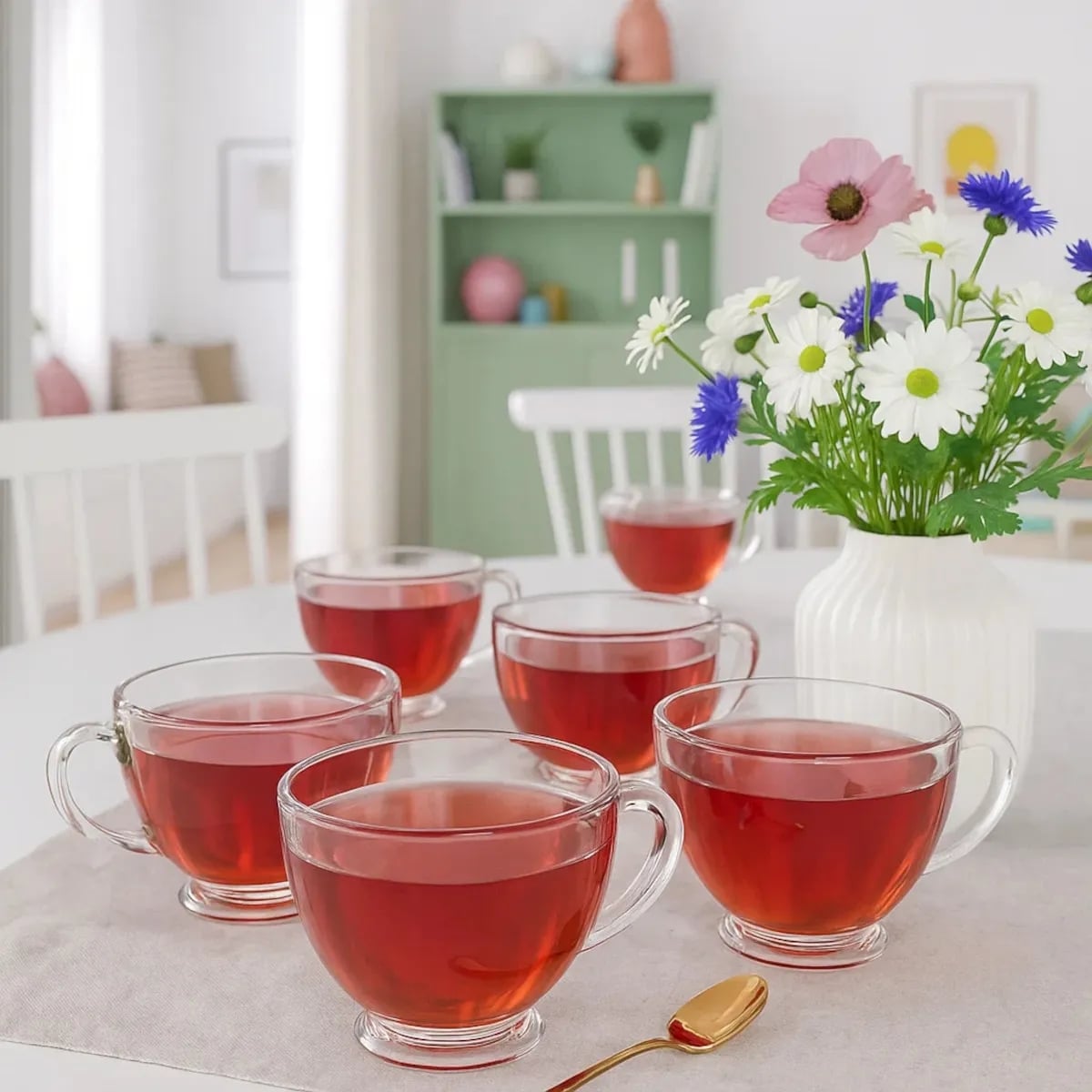 Klasyczne filiżanki do kawy i herbaty 420 ml szklane na stopce serwis kawowy Altom Design zestaw 6 szt