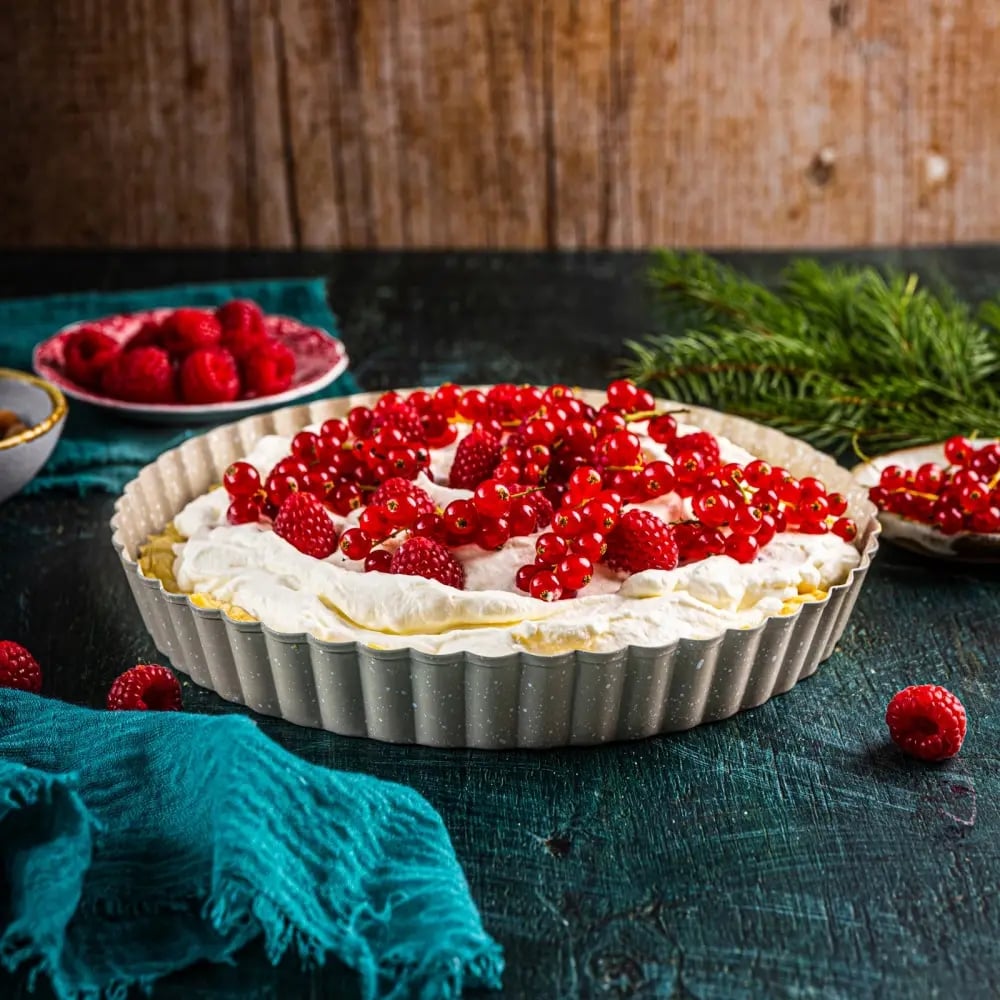 Blacha prostokątna forma beżowa do pieczenia 36,5x24x6 cm z stali węglowej i powłoki nieprzywierającej Kinghoff