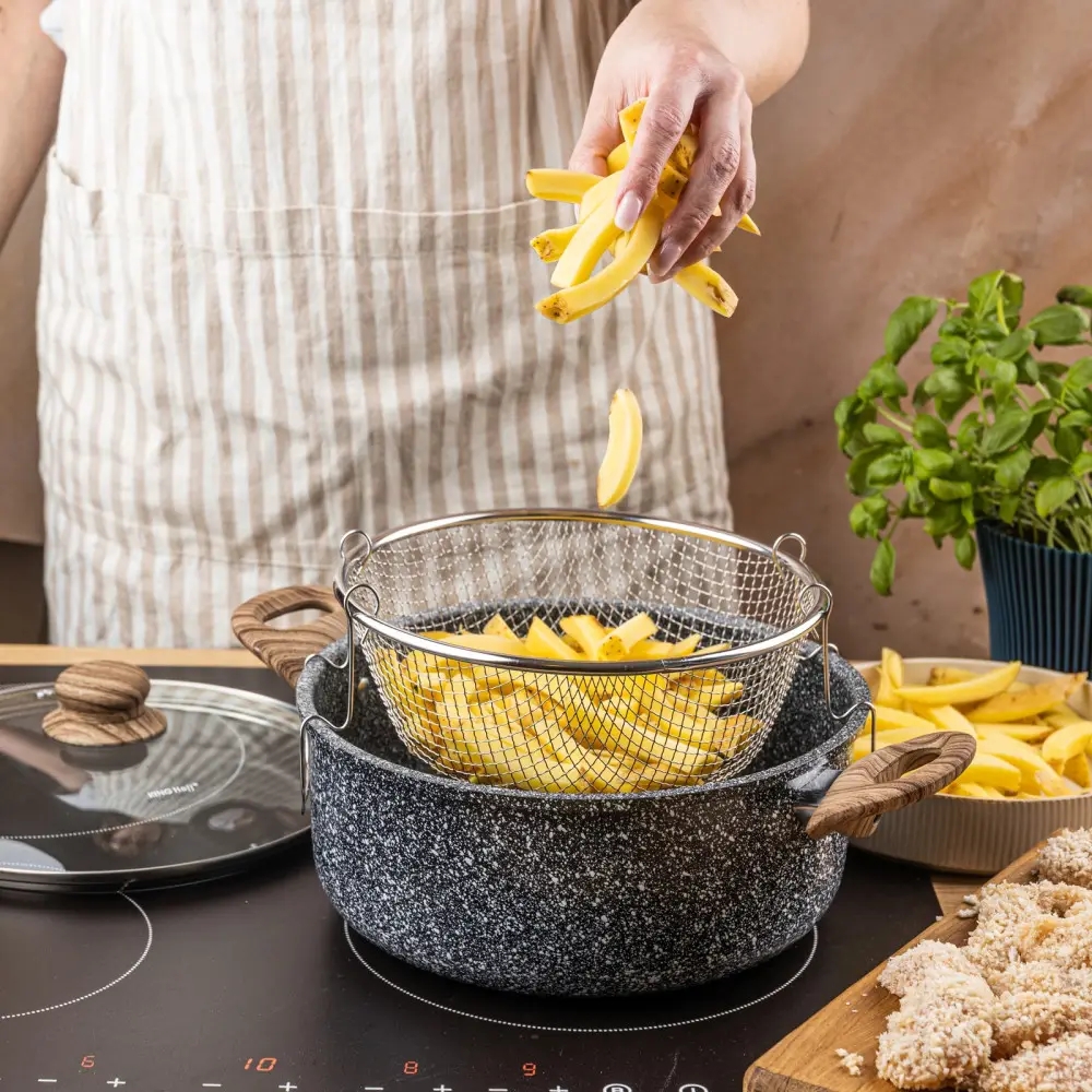 Garnek tradycyjny do smażenia frytek 24 cm z koszykiem stalowym i pokrywką  4L KingHoff