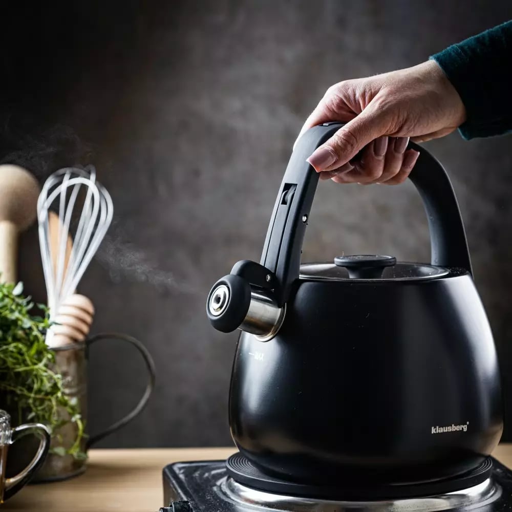 Czajnik z gwizdkiem tradycyjny stalowy 2.5L gaz indukcja czarny matowy Klausberg