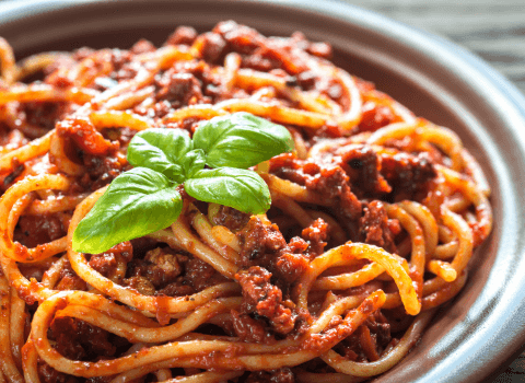 Włoska klasyka na Twoim stole - domowe spaghetti bolognese Włoska klasyka na Twoim stole - domowe spaghetti bolognese