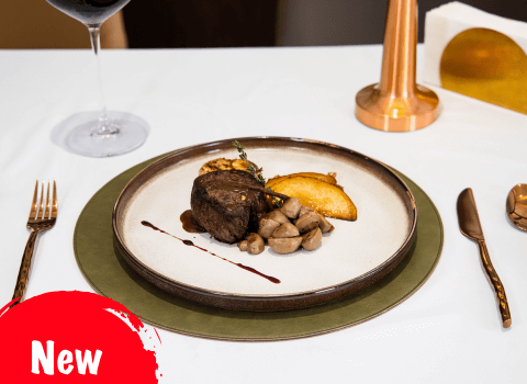 Polędwiczki wołowe w sosie pieczarkowym – aromatyczne danie na każdą okazję