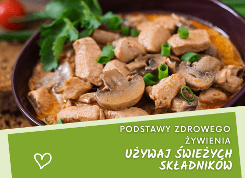 Gulasz z indyka z pieczarkami – prosty przepis na aromatyczny obiad dla całej rodziny