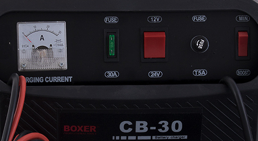 Prostownik 20A Boxer BX 8002 - panel